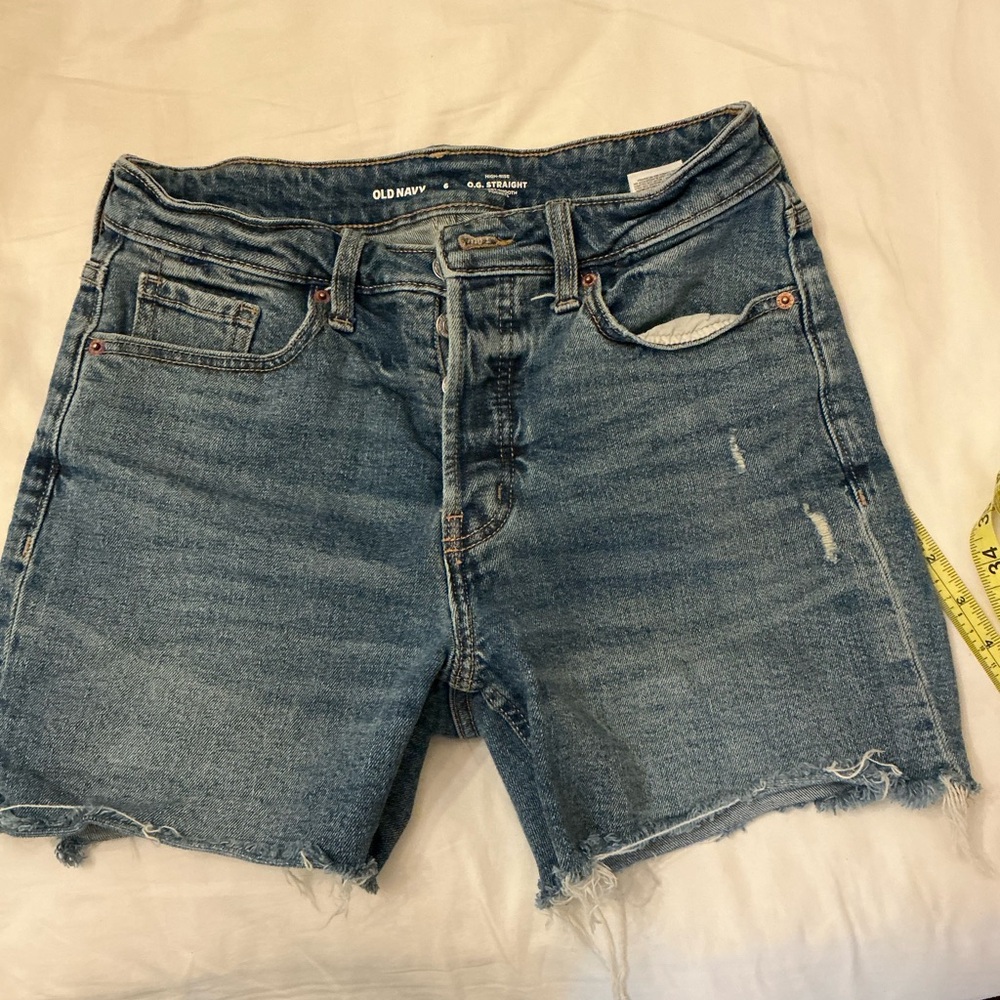 Old NavyWomen's High-Rise Button Fly Distressed Denim Shorts